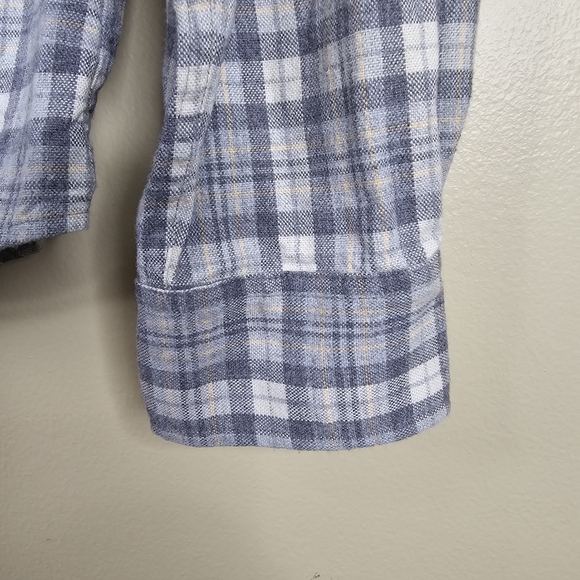 Untuckit plaid button up shirt size 14 - Picture 3 of 6